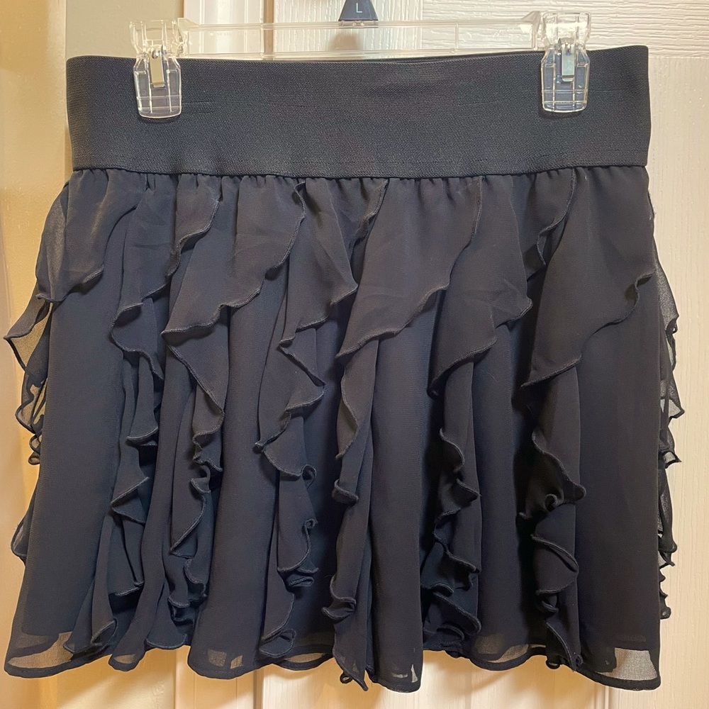 Express Layered Ruffle Mini Skirt- Black Medium